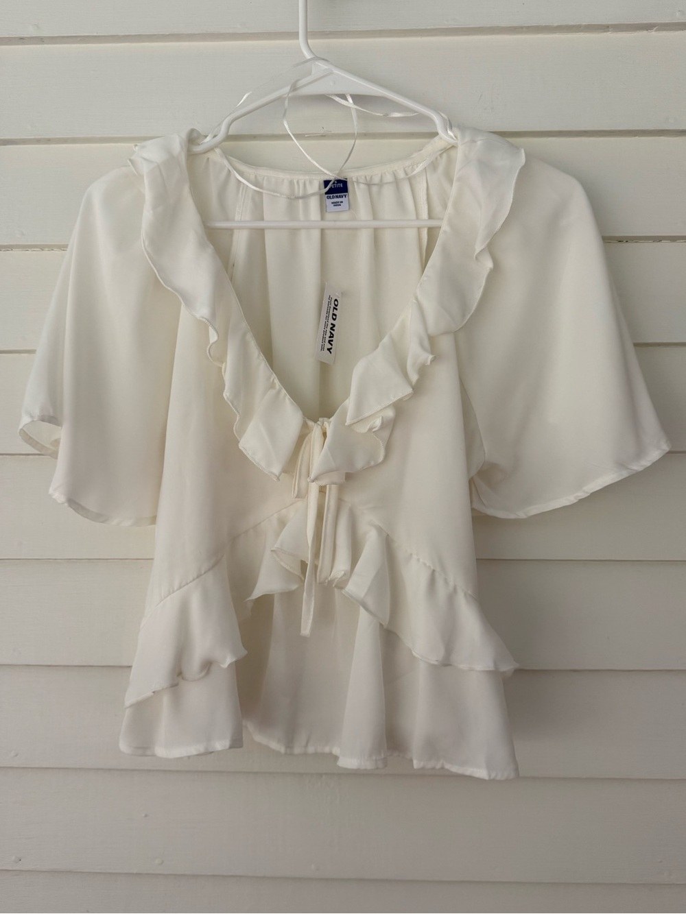 NWT Old Navy Petite Ivory Ruffle Tie Front Blouse Size Small Petite